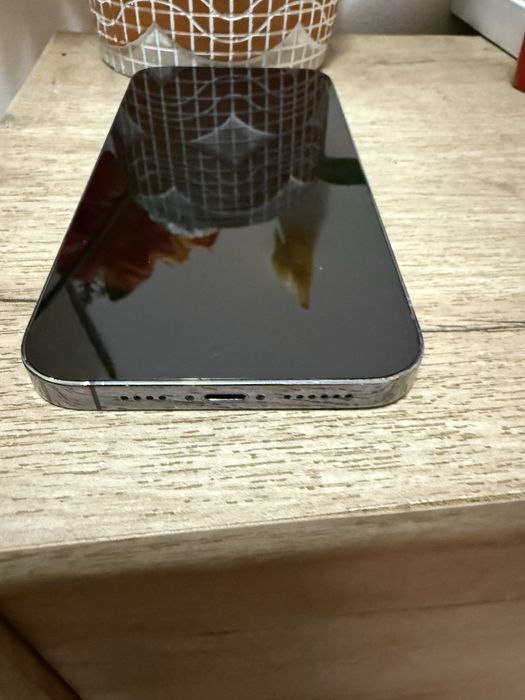iPhone 14 Pro Max – pentru piese, placă de bază defectă