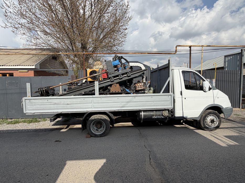 Установка ГНБ и газель