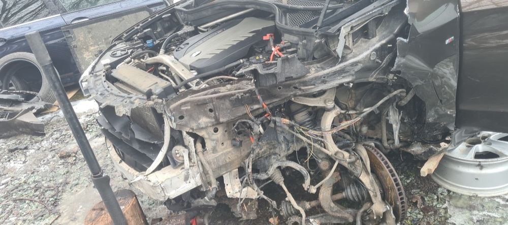 Motor  N57D30C  bmw f10 f01 x5 x6 381cai