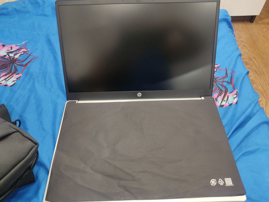 Продаю новый ноутбук hp