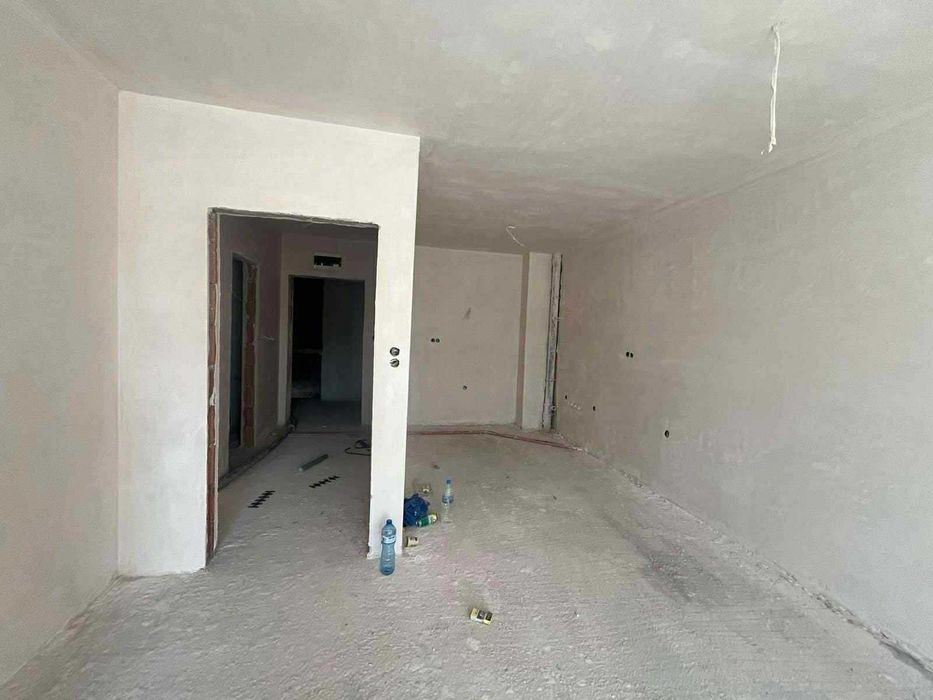 Продава се Двустаен апартамент в Пловдив, Кършияка - 80 кв.м за 1813 €/кв.м - Снимка #4