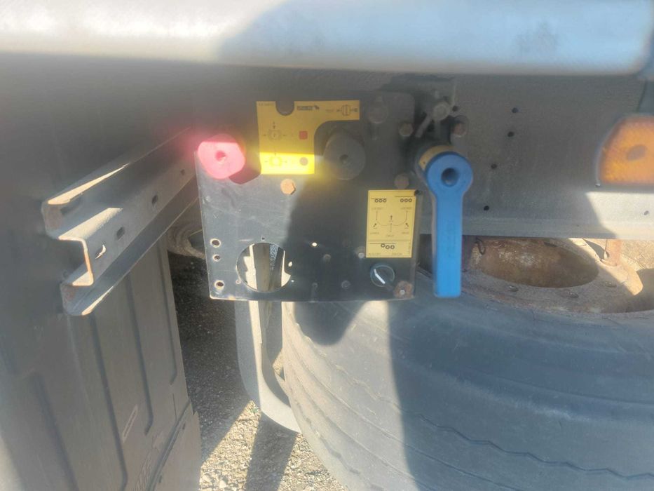 Semiremorca 04 Schmitz Cargobul