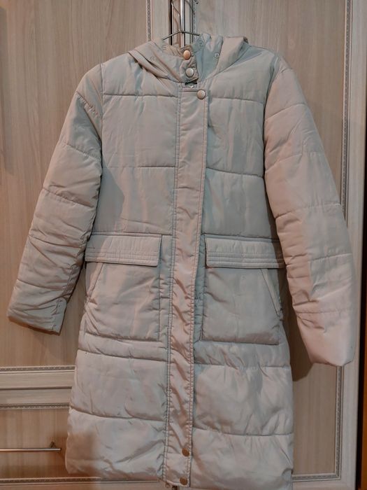 Продам женские куртки