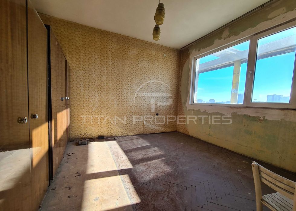 Продава се Тристаен апартамент в Пловдив, Съдийски - 68 кв.м за 1383 €/кв.м - Снимка #3