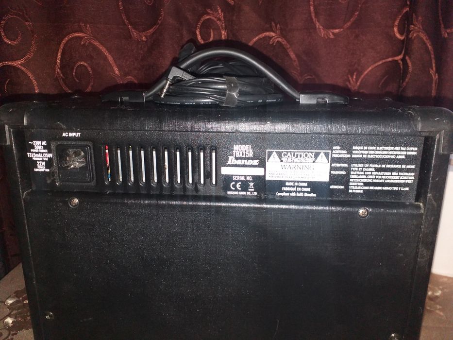 Ibanez TBX15R amplif chitară