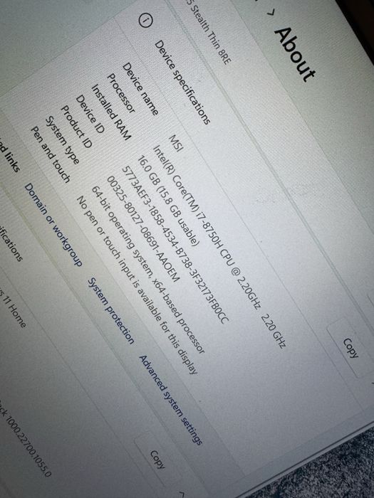 Lapto MSI gaming i7 generatie 8, bateria defecta