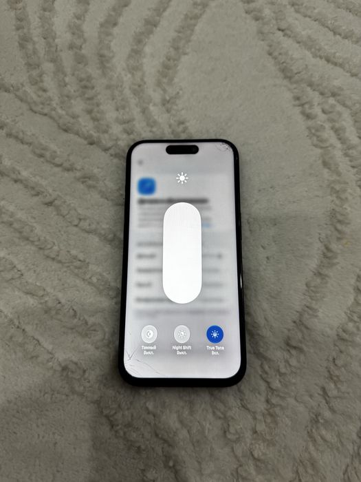 Iphone 15 pro 256gb 79%
