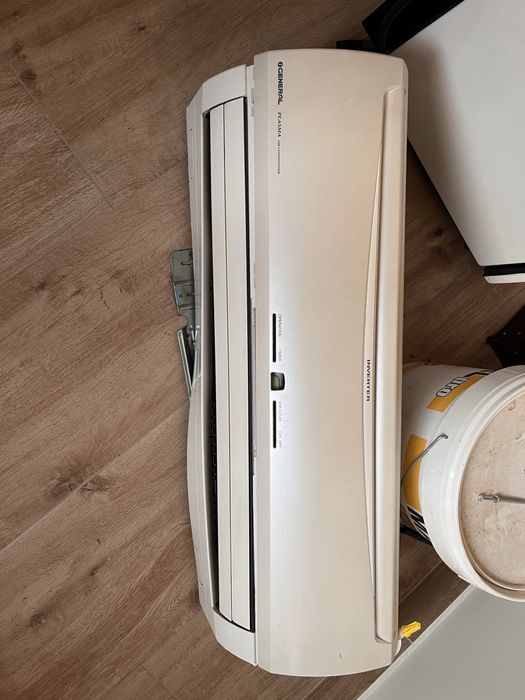 Инверторен климатик Fujitsu ASYB12LDC 12000 BTU