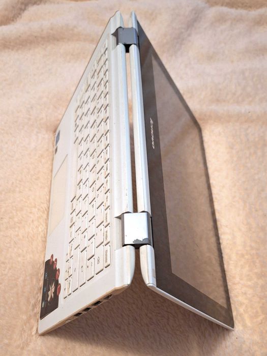 Laptop LENOVO YOGA 300-11IBR 11.6"