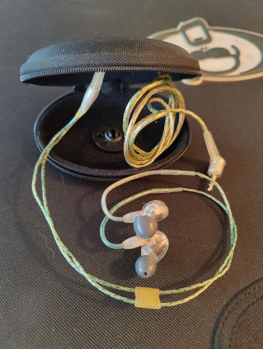 casti in-ear Shure SE425-CL