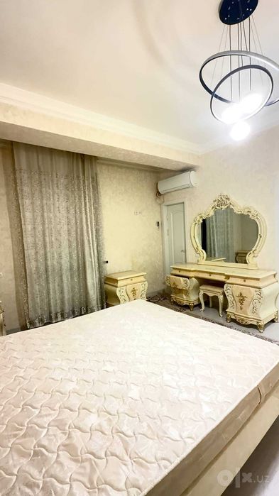 Юнусабад 9 кв  4 хона 3-этаж/9  Срочно сотилади 100м2