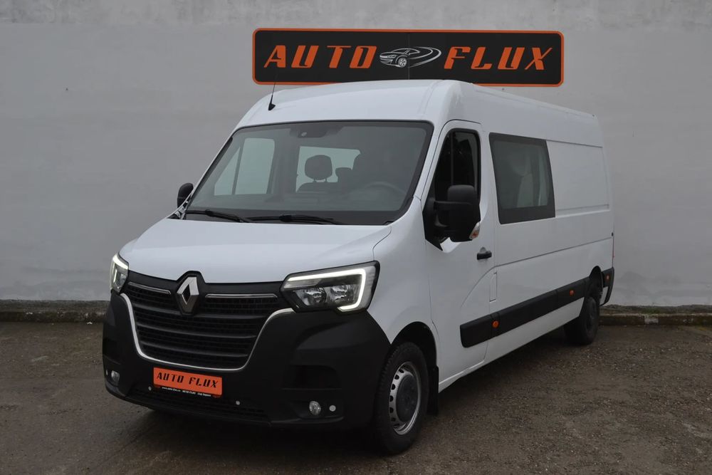Renault Master DOKA 7 LOCURI Renault Master 2.3 DCI 136 CP,7 Locuri,GARANTIE 3 ANI,TVA Deductibil