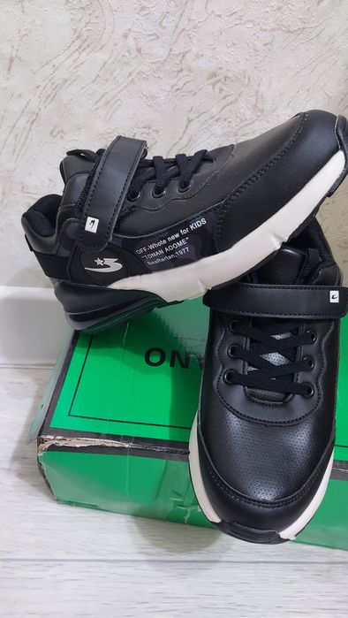 Продам новые кроссовки! Недорого!