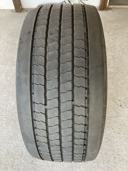 Гума за камион 355-50-22.5