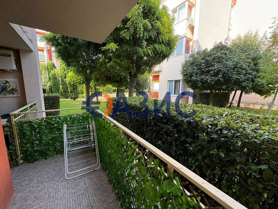 Продава се Двустаен апартамент в к.к. Слънчев бряг - 56 кв.м за 1161 €/кв.м - Снимка #10