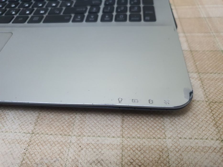 Notebook Asus xolati B/U