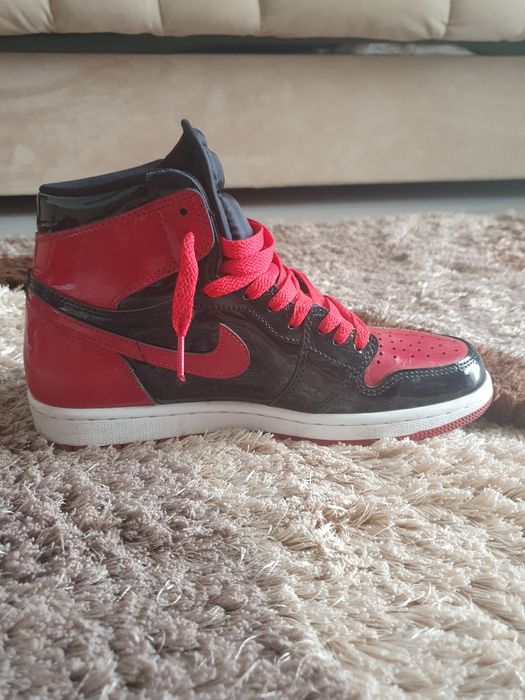 Jordan 1 high bred patent