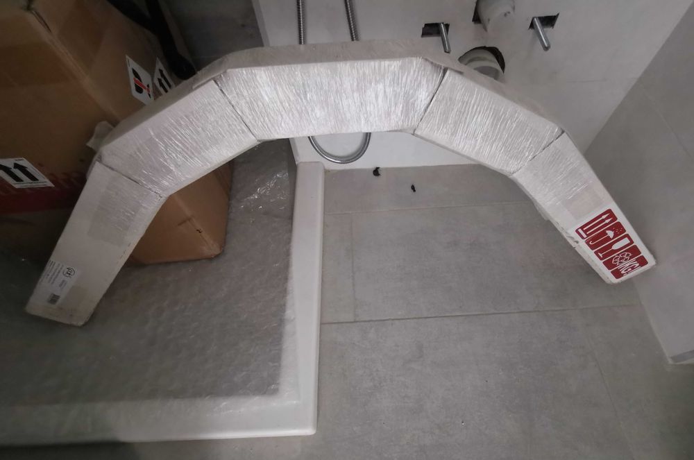 Праг за баня 90см