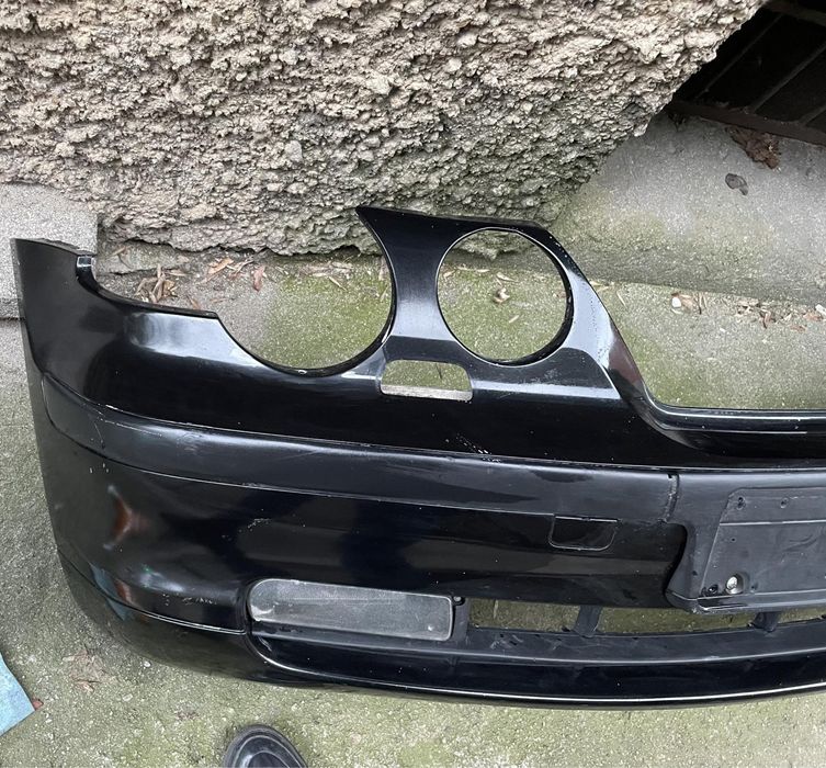 Предна Броня за bmw e46 compact 2003