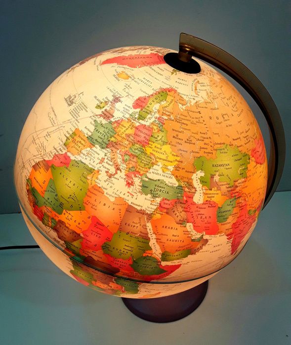 LAMPĂ (Veioză) Decorativă Glob Pamântesc NOUĂ - (Idee cadou deosebit)