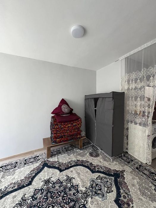 одна комнатная,галерейка. аренда на долгосрочный период. мирзо улугбек