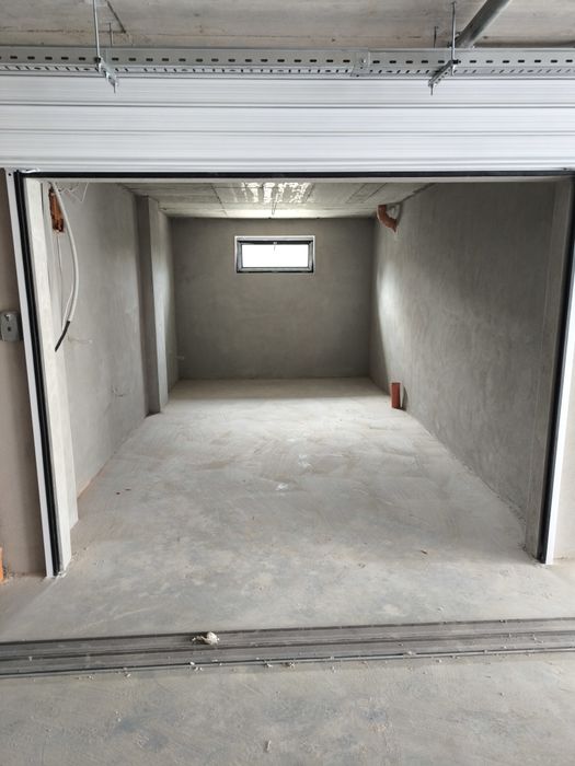 Продава се Гараж / Паркомясто в Велико Търново, Бузлуджа - 19 кв.м за 1158 €/кв.м - Снимка #3