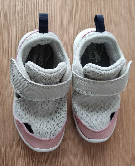 Детски пантофи DECATHLON