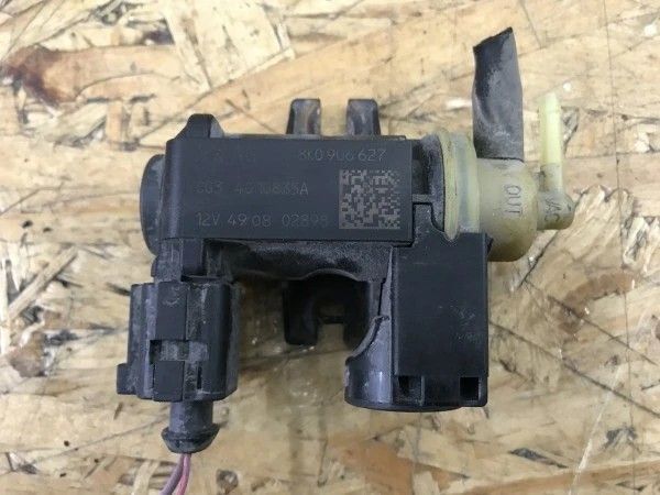 Electrovalva Audi A6 C6 2009 cod 8K0906627