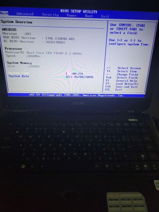 Продам ноутбук на запчасти Asus