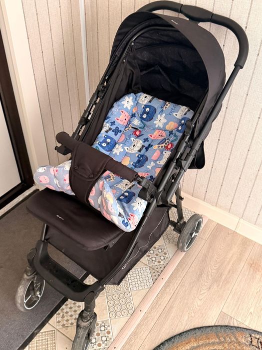 Коляска для ребенка