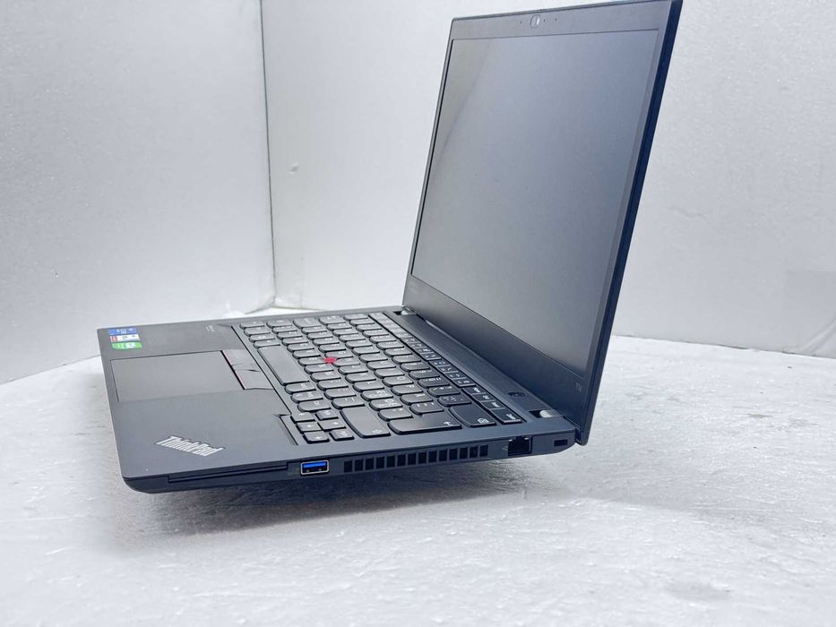 Реновиран лаптоп Lenovo ThinkPad T14 G2 14" IPS FHD webcam i7-1185G7 32GB DDR4 510 M.2 Nvme/ клас А/ 12м гаранция