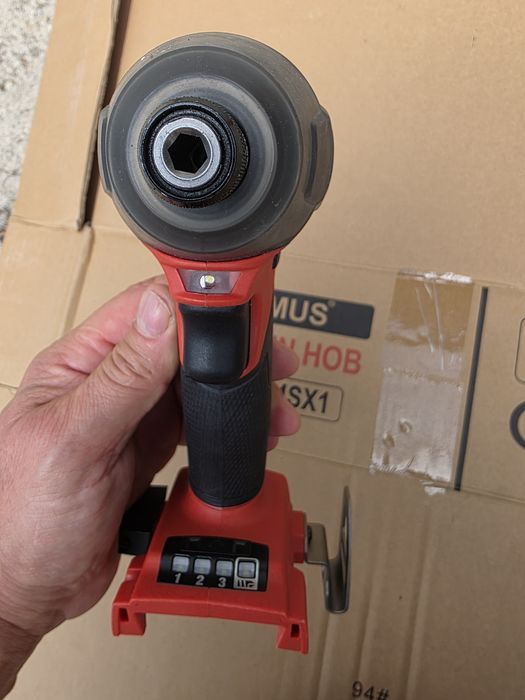 Impact Milwaukee M18 FQID / original, nou