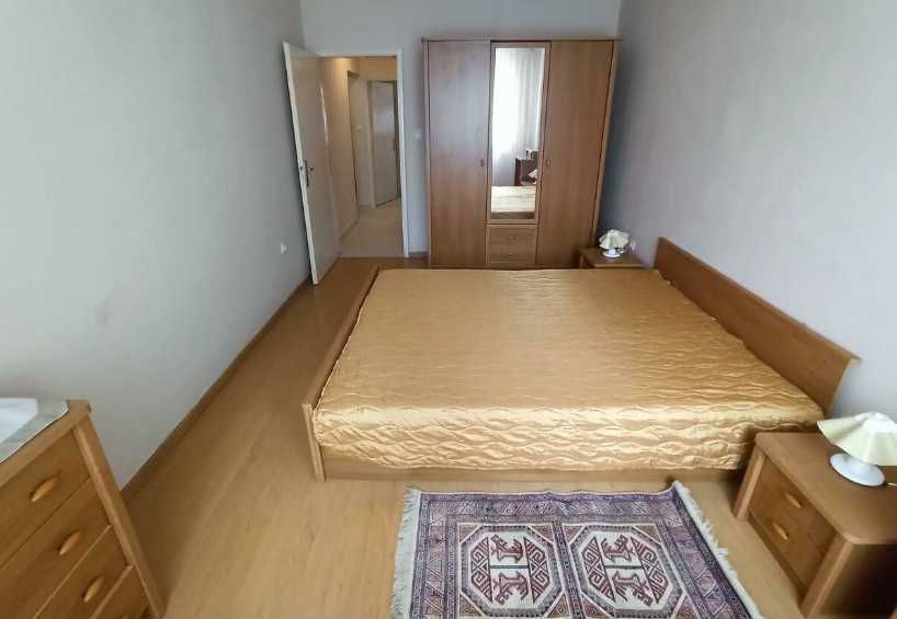 Двустаен ап. под наем в кв. Борово