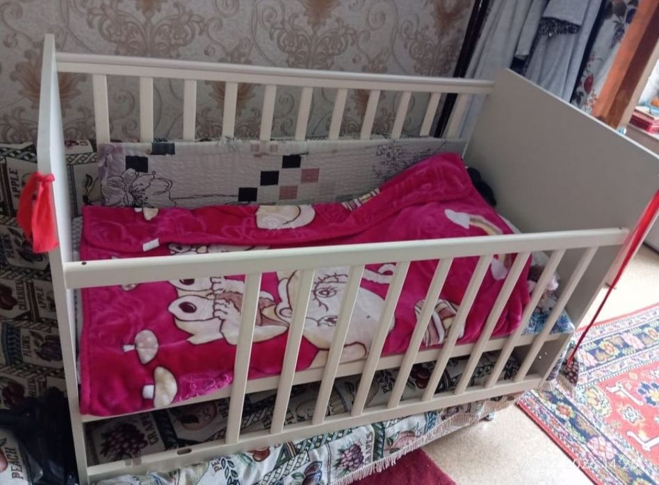 Детская кроватка колыбель