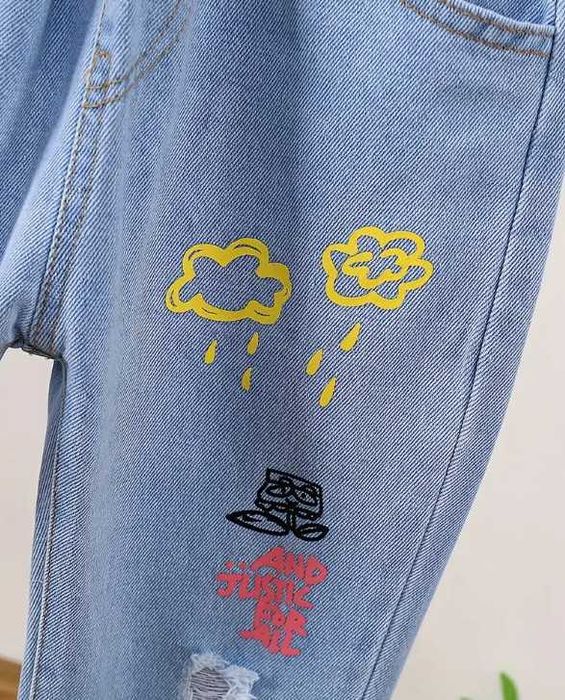 Рваные зауженные джинсы для девочек