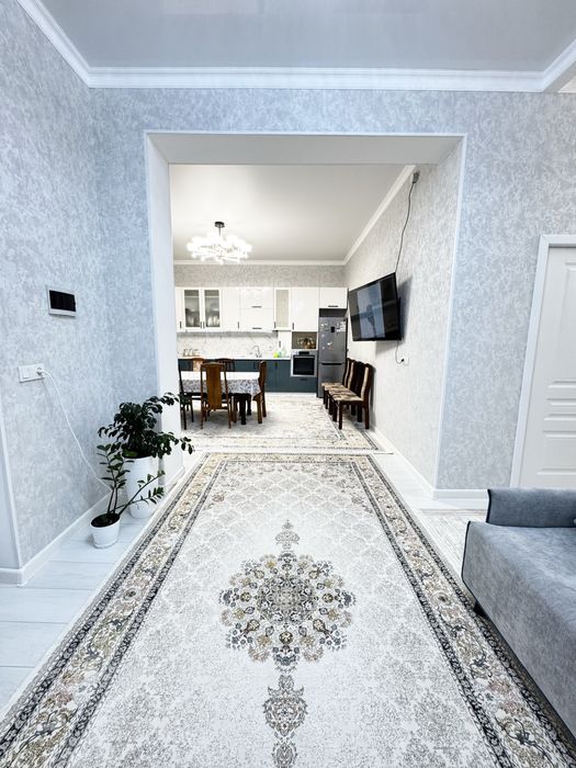 Продам жилой дом и 6соток имеется для расширения, район Северо-Запад