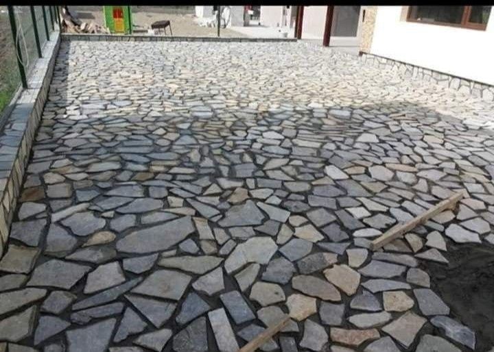 Piatră naturală de munte de Grecia 100%.Lucrez în toată Țara