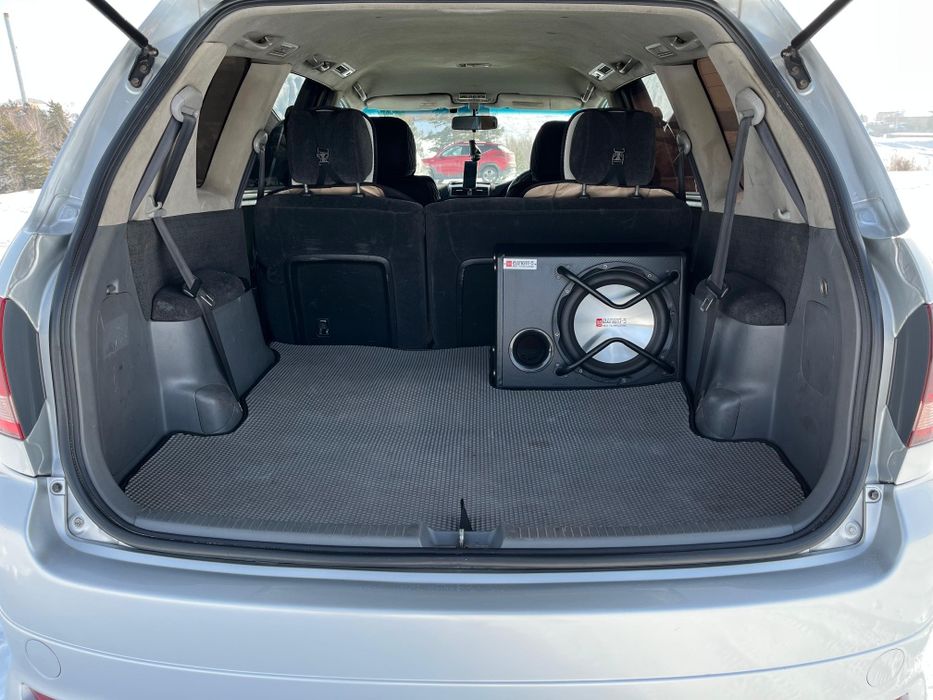 Продам Toyota ipsun