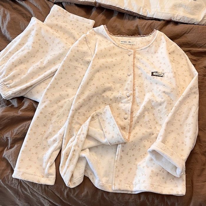 Теплая пижама 42р