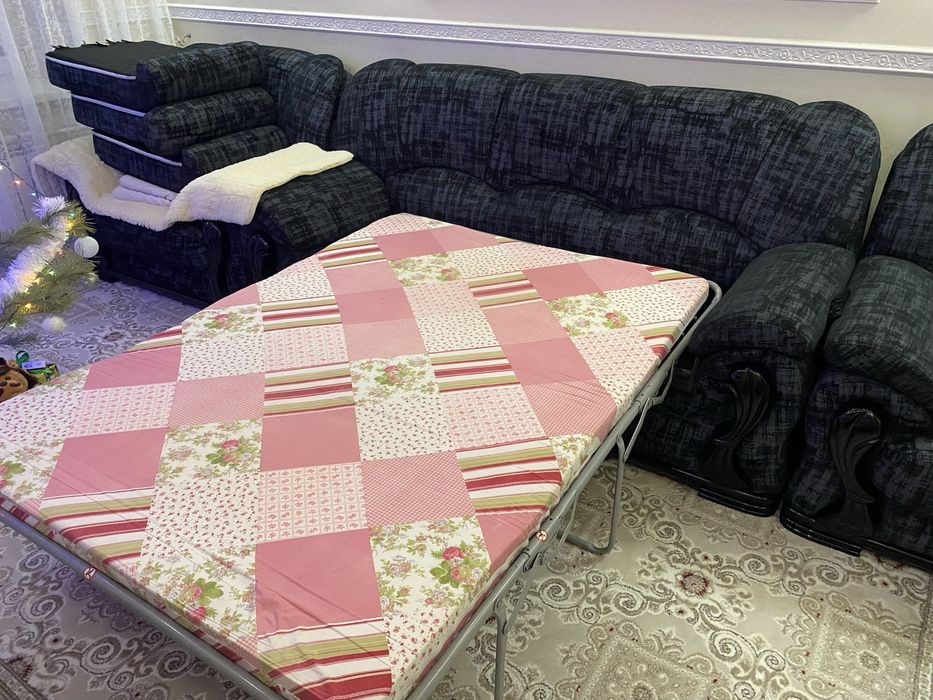 продам диван и два кресла