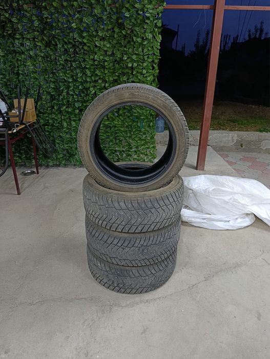 Продам екохама комплект 235/45R18