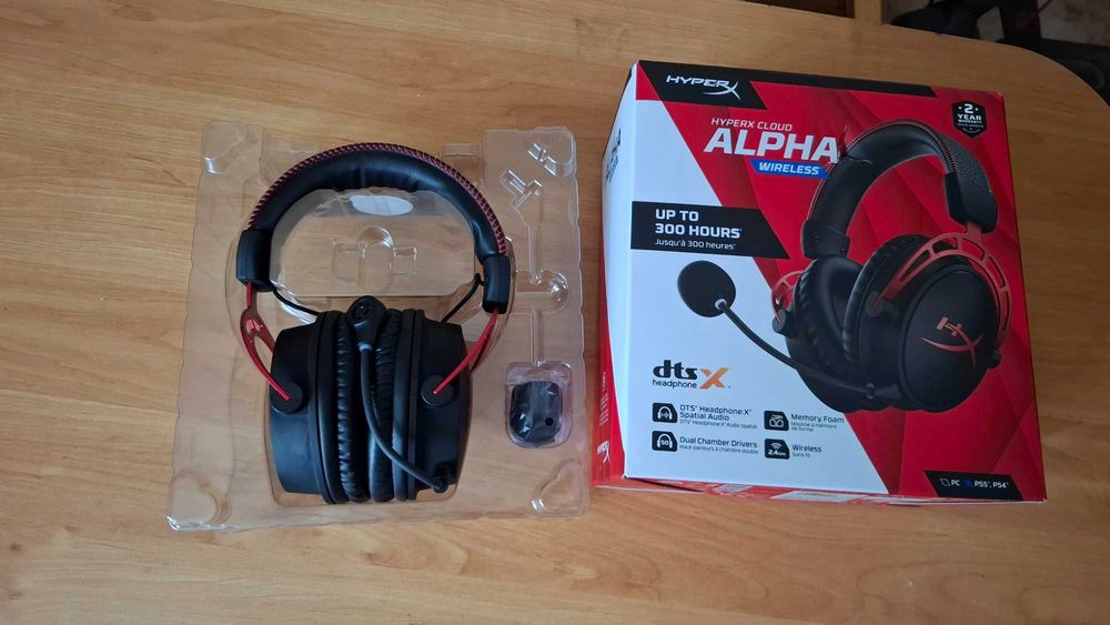 Casti gaming HyperX Cloud Alpha Wireless 300H – Stare perfectă