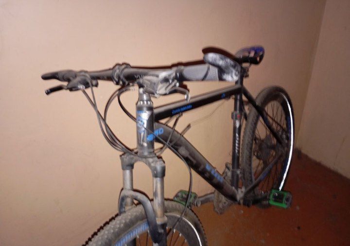 продам велисопед очень быстрый 59 км