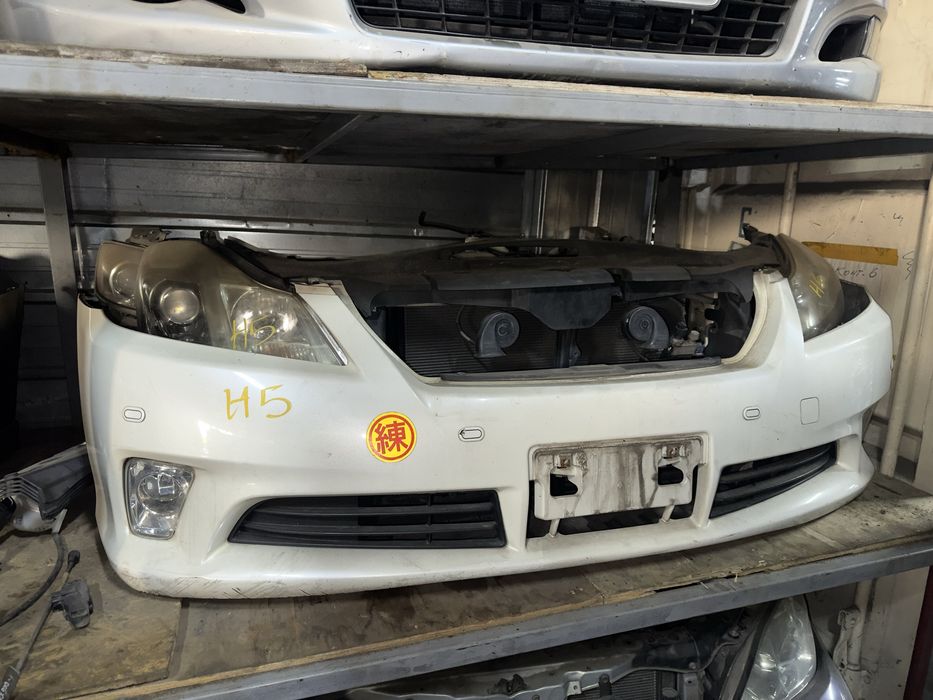 Морда , ноускат Toyota Crown Royal 2012