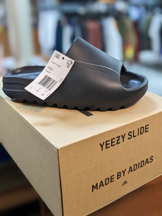 Шлепанцы Adidas YEEZY Slide