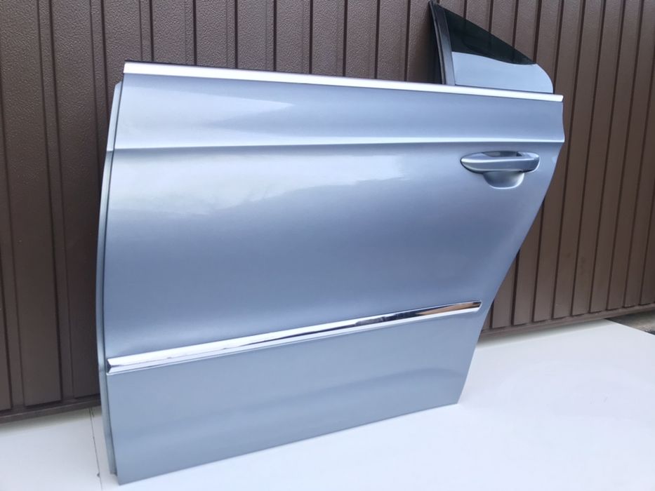 Usa st spate vw Passat CC cod de culoare LC7Z 2008-2012