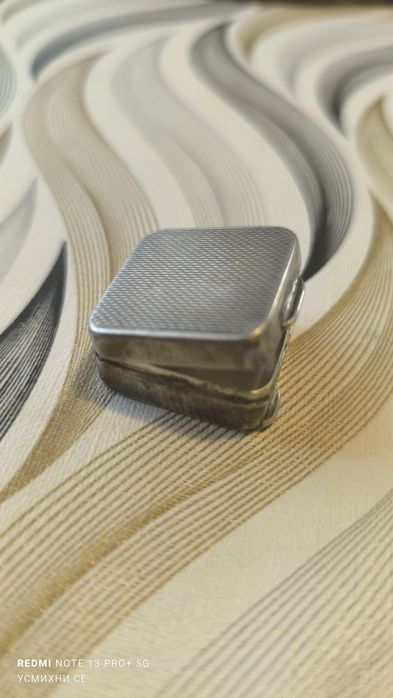 Сребърна стара кутийка за колекционери