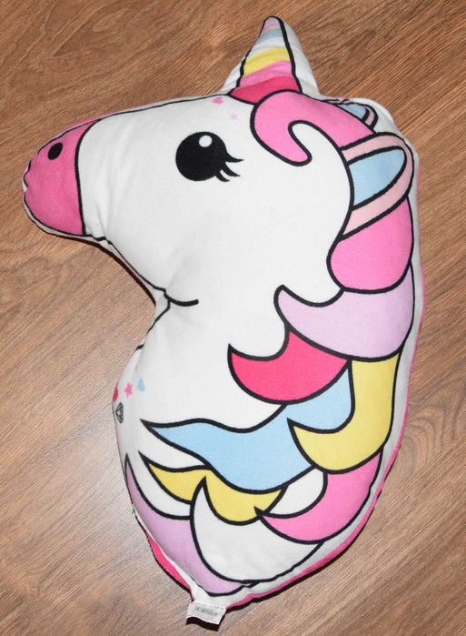 Плюшени играчки на цена от 3 лв за брой