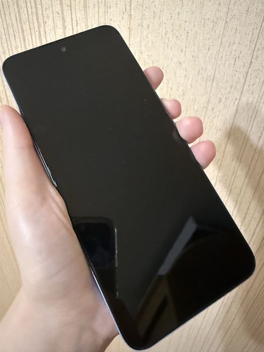 Продам телефон редми 12 на 128 гб