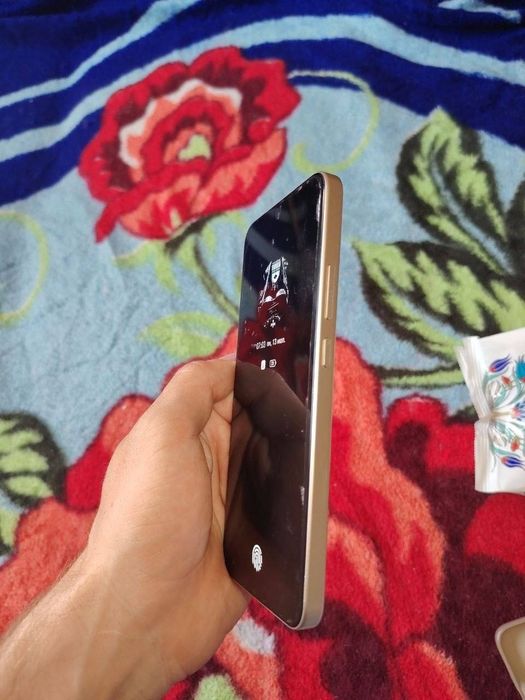 Honor X9d 12/256 обмен на iPhone